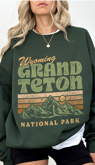 Wyoming Grand Teton Oversized Sweatshirt- Forest