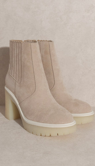 All Weather Paneled Boots- Cream