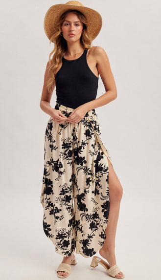 Floral Tulip Hem Pants- Cream/Black