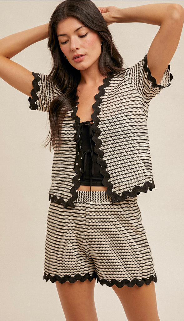 Maya Contrast Trim Short Sleeve Cardigan- Black/White