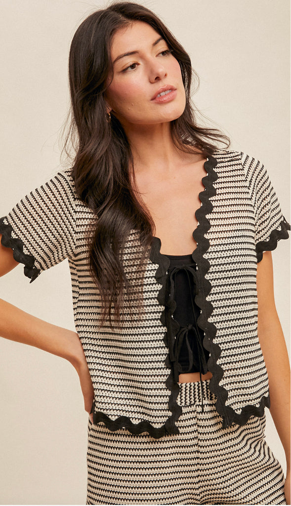 Maya Contrast Trim Short Sleeve Cardigan- Black/White