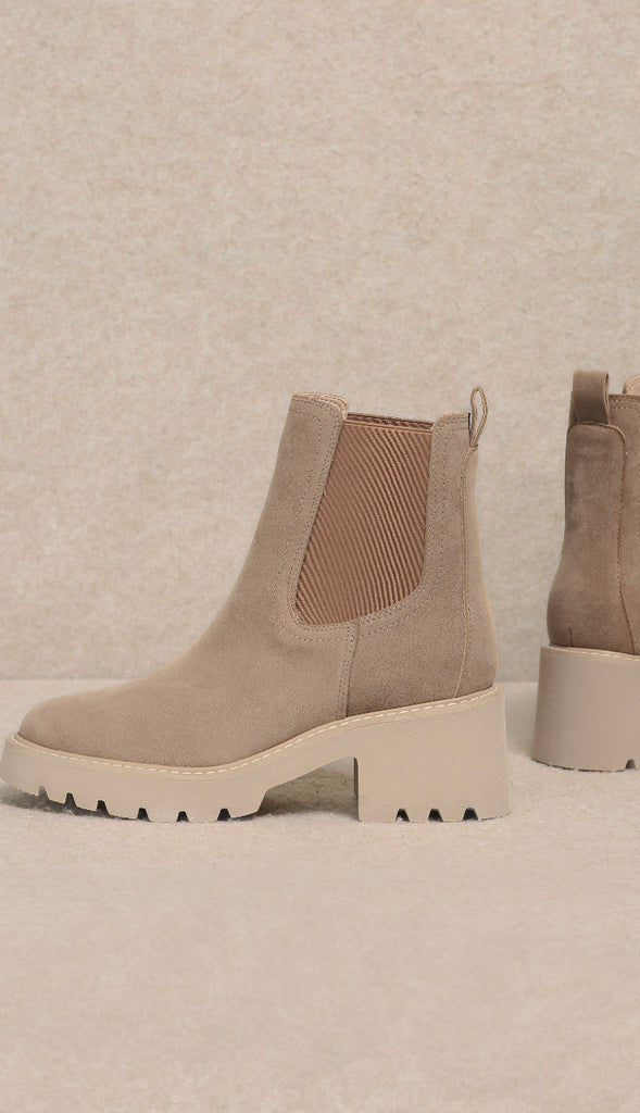 Chelsea Premium Ankle Boots- Beige