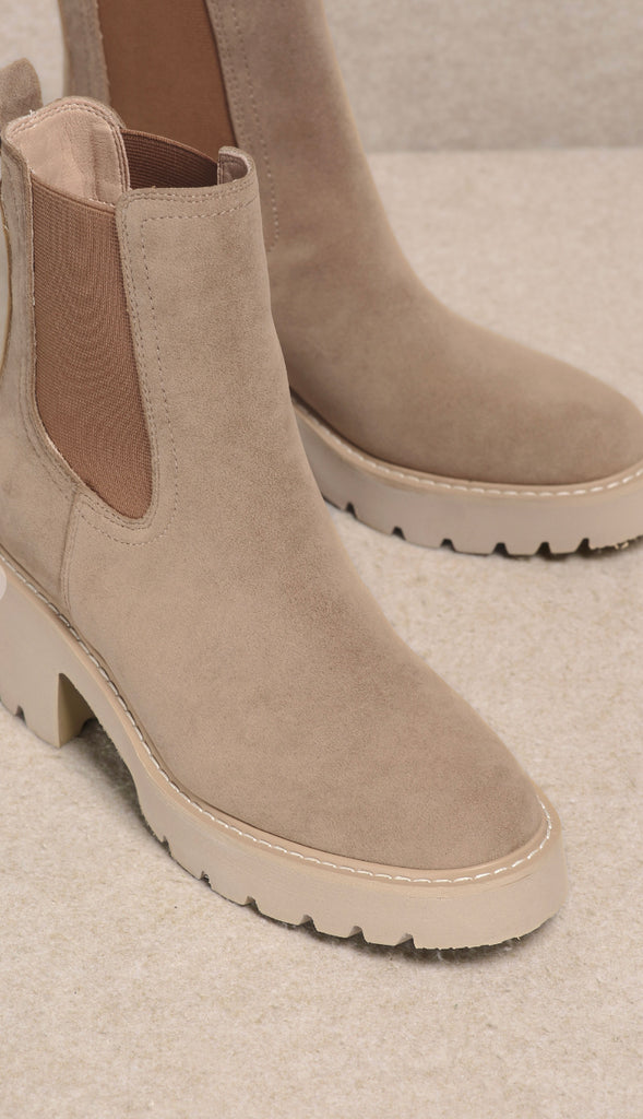 Chelsea Premium Ankle Boots- Beige