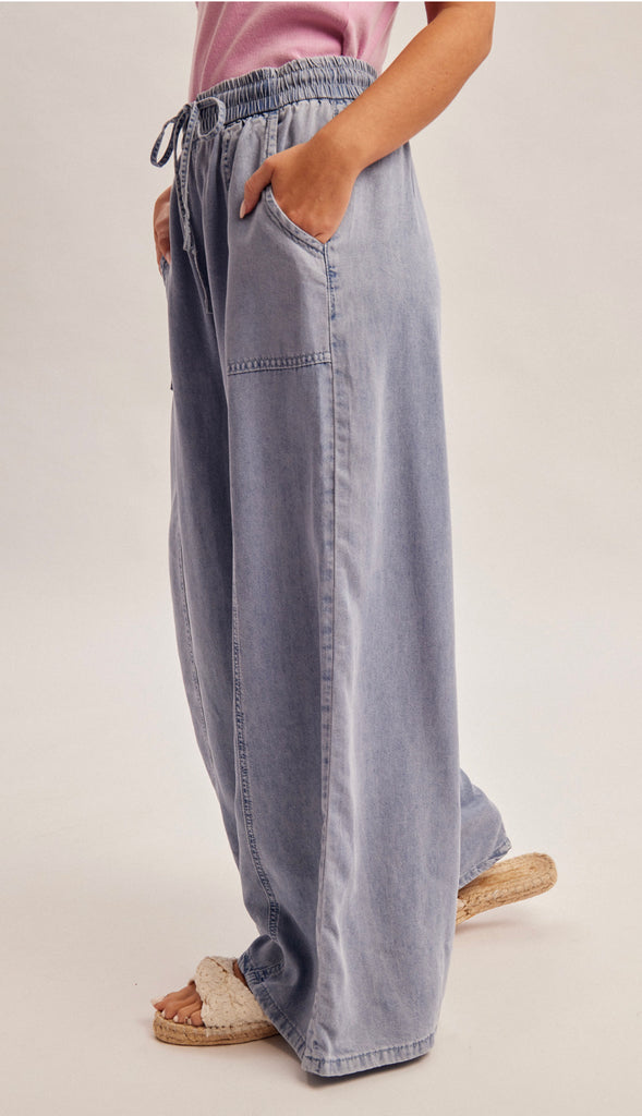 Drawstring Waistband Easy Fit Denim Pants- Washed Denim