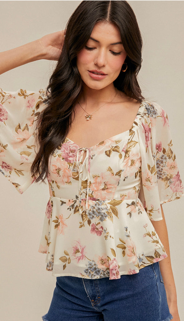 Genevieve Sweetheart Neckline Flutter Sleeve Top- Cream