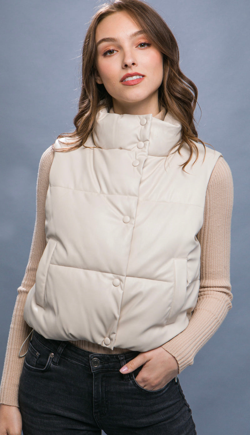 Kinzie Cropped Leather Vest- Cream