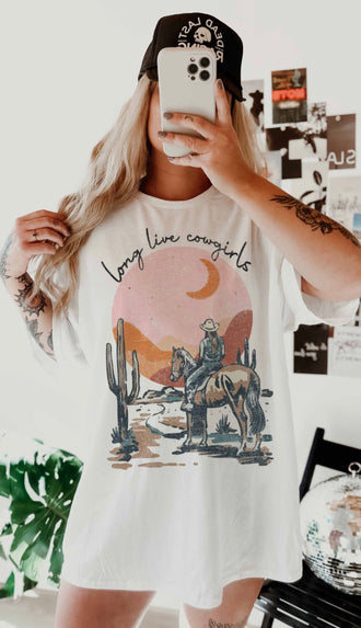 Long Live Cowgirls Graphic Tee- Ivory