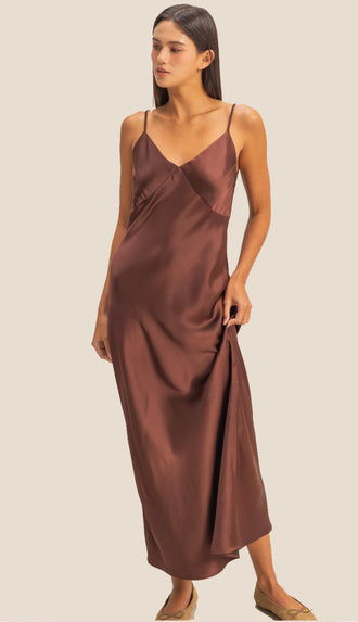 Harper Satin Midi Dress- Chestnut