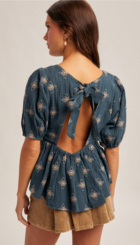 Cece Tie Back Embroidered Bubble Sleeve Peplum Top- Winter Spruce