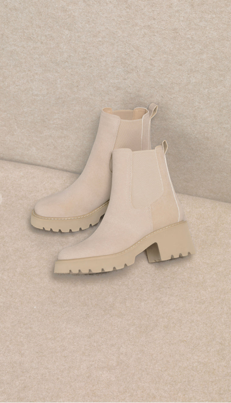 beige dress boots Beige Suede Lace-Up Platform Ankle Boots 6312 - beige - Footwear - Moda Mix