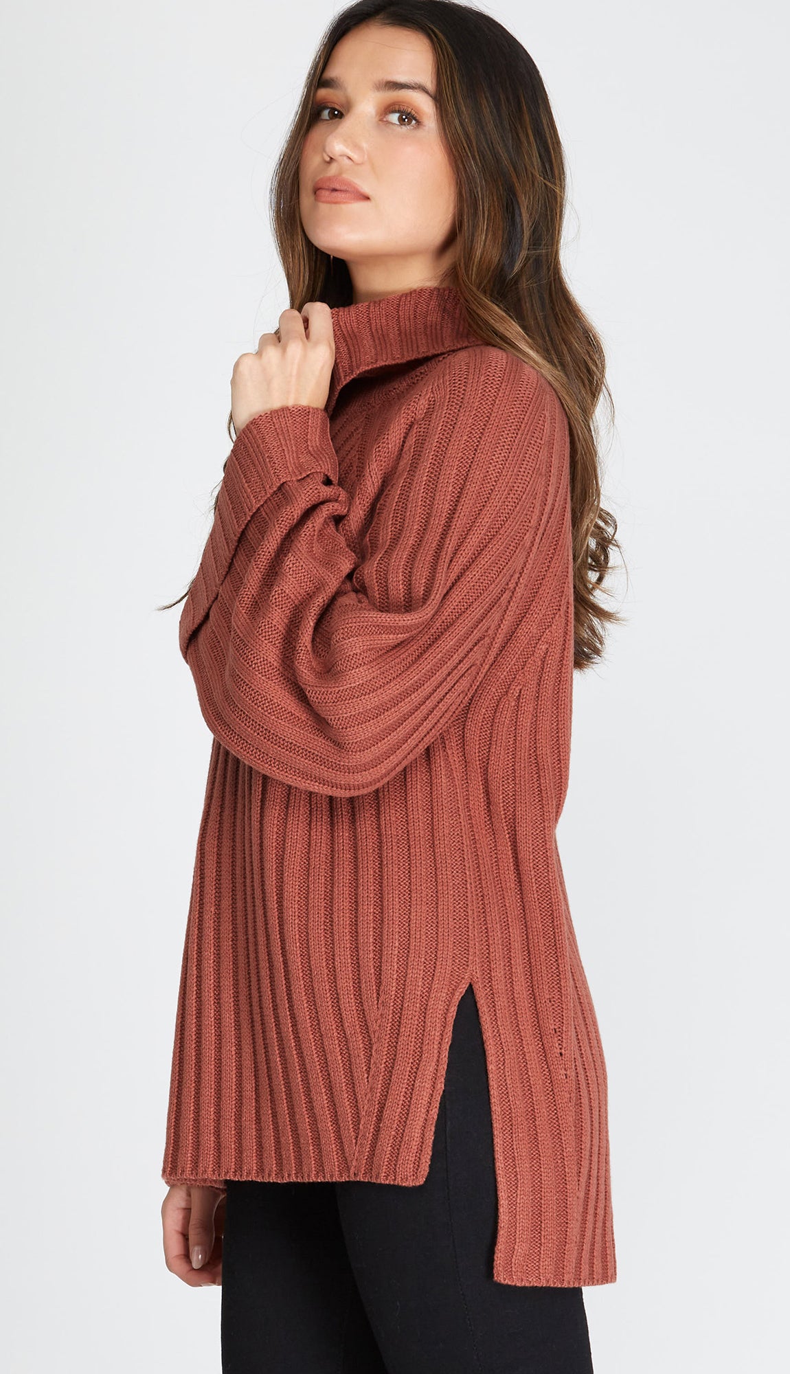 Fallon Wide Cuff Sleeve Turtleneck Sweater- Mocha