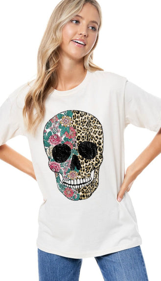 Leopard And Floral Skull Graphic Tee- Antique White